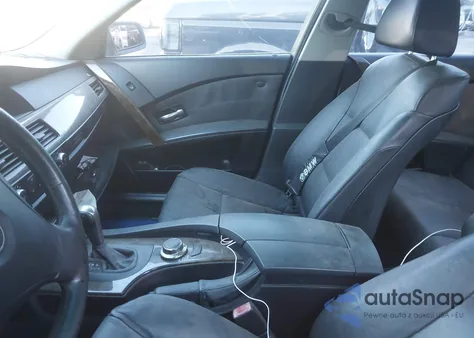 2006 BMW 530Xi из США, поврежденный, VIN WBANF73596CG68679